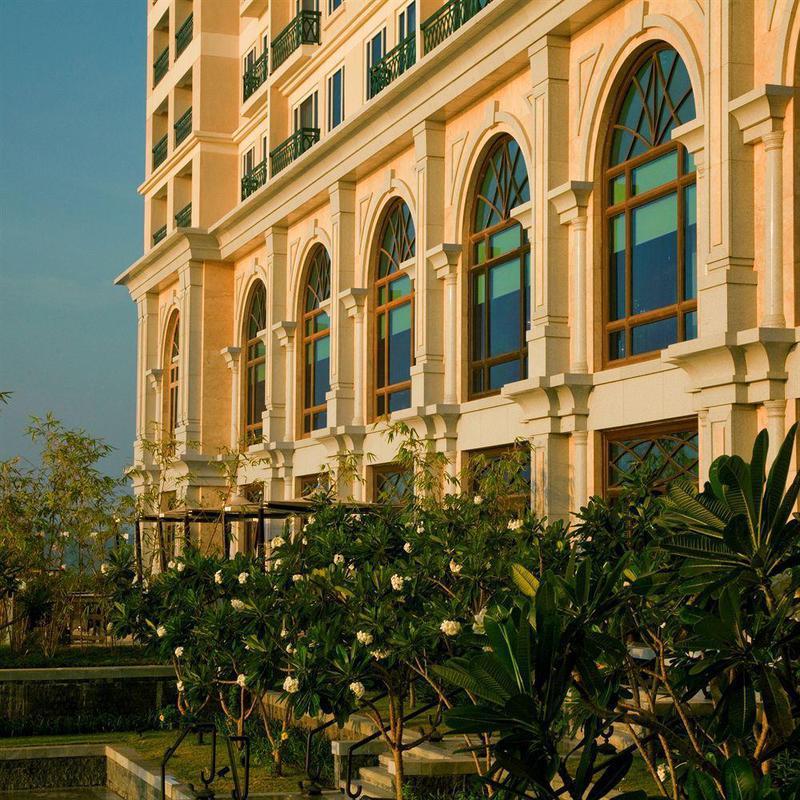 The Leela Palace Chennai Bagian luar foto